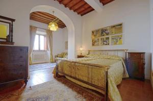 Villa-Mario-b24-